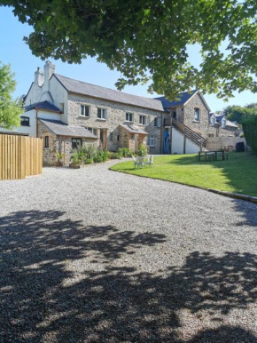 The old rectory Rose cottage Near the coast
